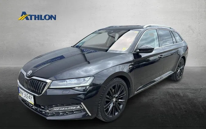 obrzycko Skoda Superb cena 120000 przebieg: 124909, rok produkcji 2021 z Obrzycko